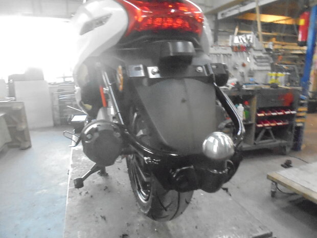Sym Mio50
