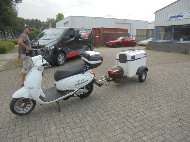 Tisto, Elektro, scooter